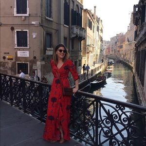 Meet your Posher, Khatia